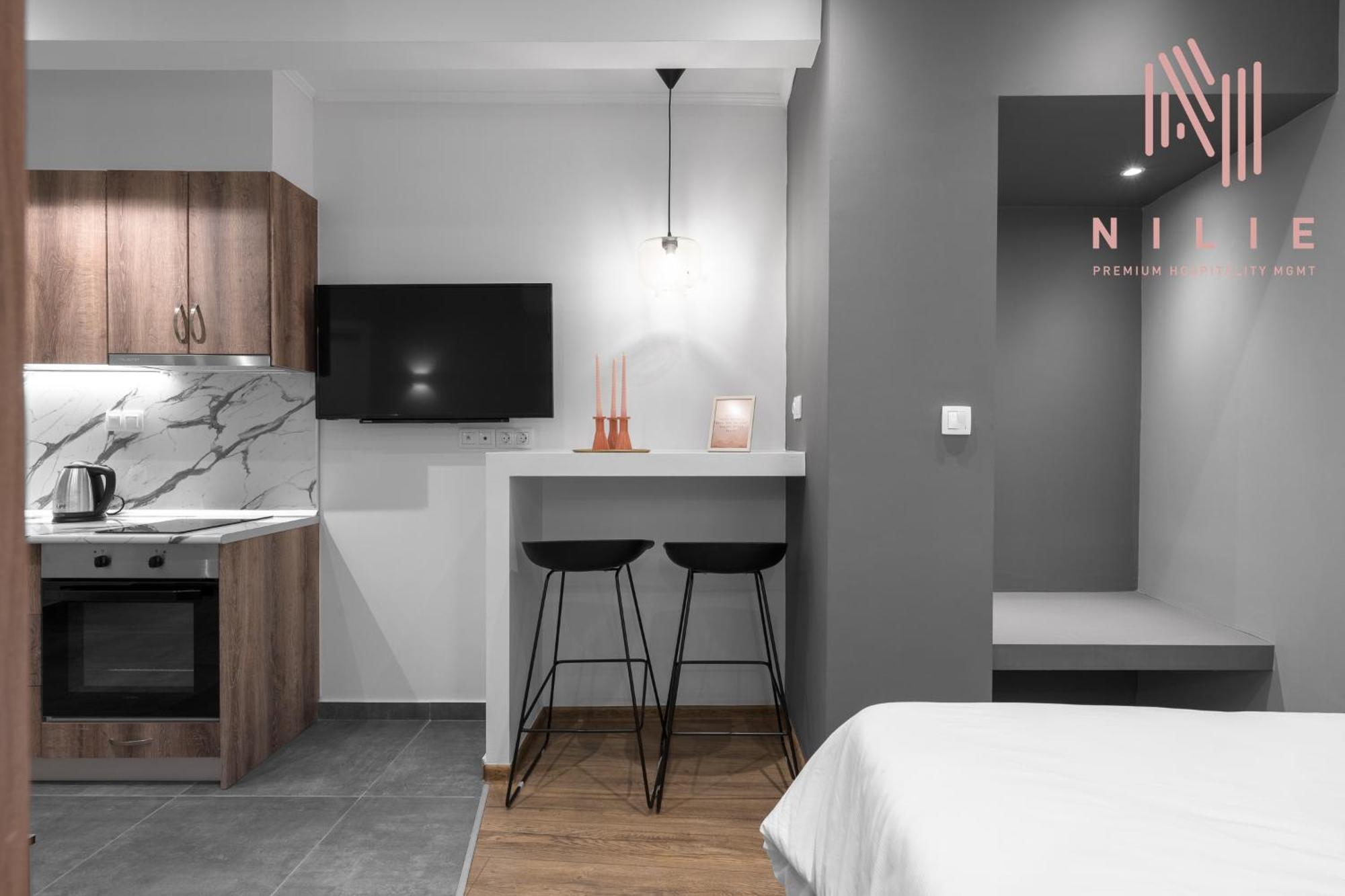 V1 Penthouse, Nilie Hospitality Mgmt Apartment Thessaloniki Exterior photo