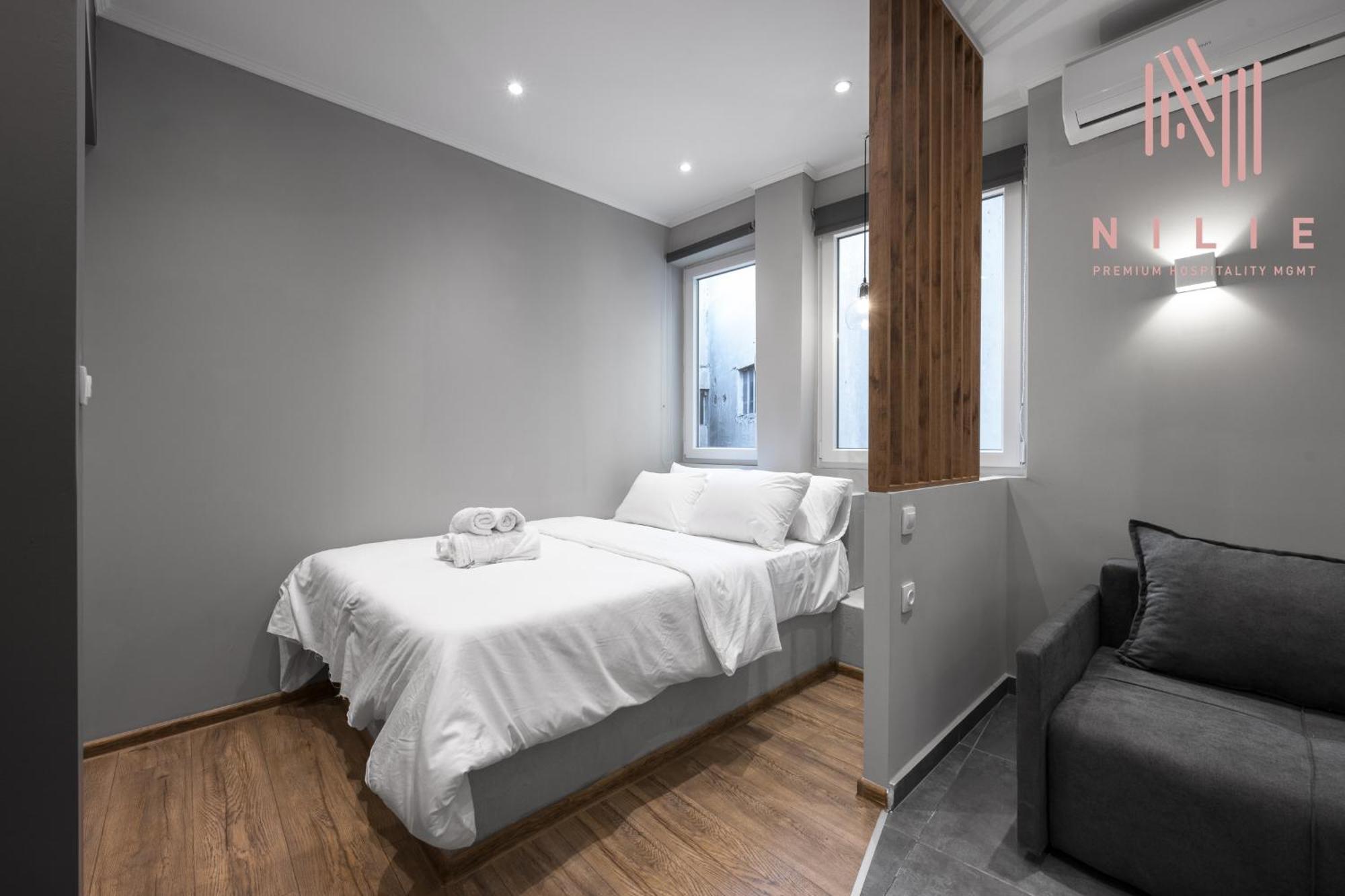 V1 Penthouse, Nilie Hospitality Mgmt Apartment Thessaloniki Exterior photo